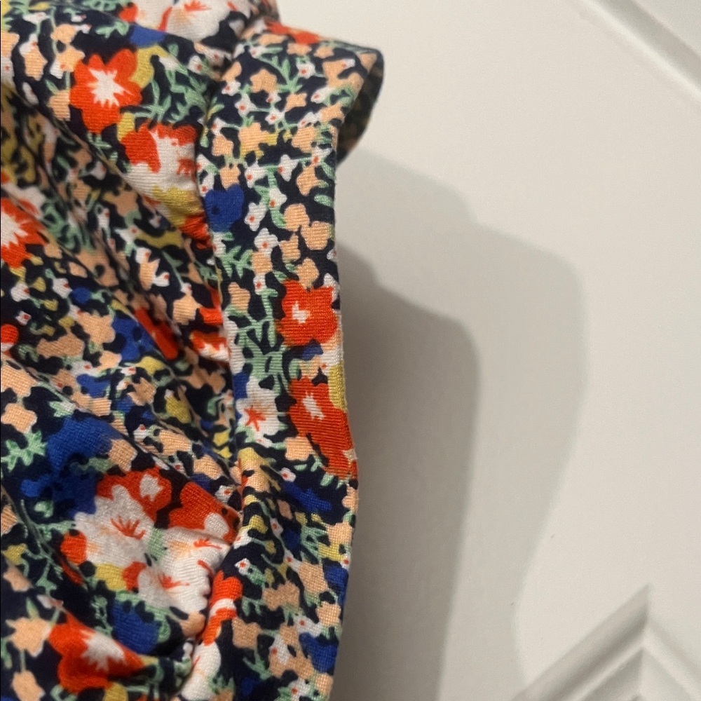 Beginning Boutique Floral Blouse - Red and Blue - Picture 5 of 14
